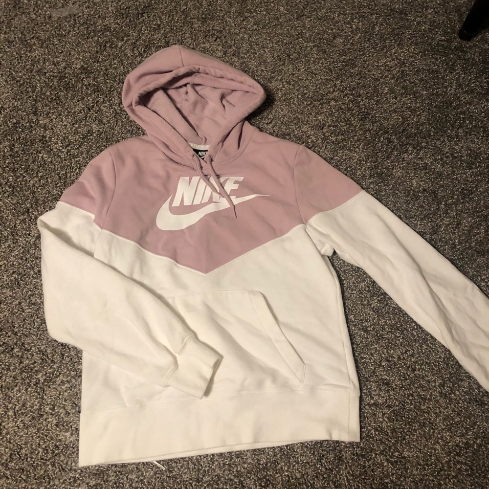 nike heritage pink and white sweatshirt womens